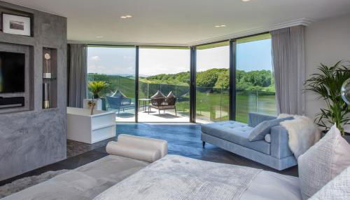 Cooden Beach: 4BD Retreat with Cinema - Foto 4