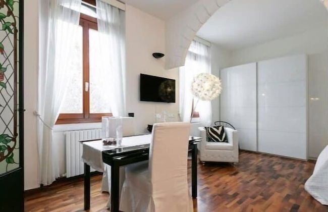 Optimus Host Cermenate Apartment - Foto 12