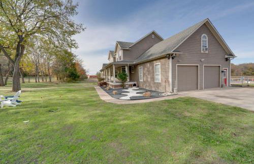 13 Mi to Dtwn McKinney! Family Getaway with Pool - Photo 34