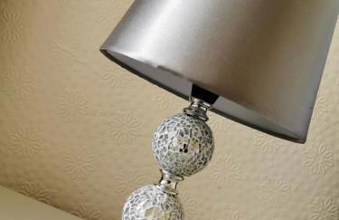 Goldthorn Wolverhampton sleeps 5 long term comfortably and families - Foto 4