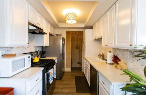 Cali Condo+BBQ+MemoryFoamBeds+12min to Beach - Foto 13