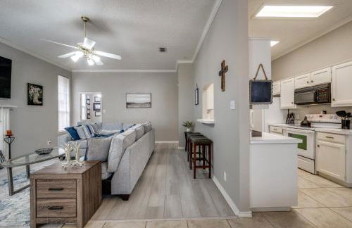 Spacious Brick House 3BR 2BA A+ - Foto 12