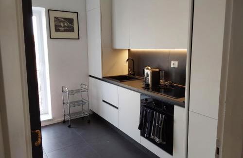 LESS IS MORE - Foto 3