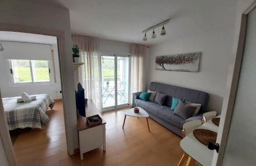 Apartamento a 300 mts de la playa, 25 minutos de Port Aventura y 50 de Barcelona - Foto 1