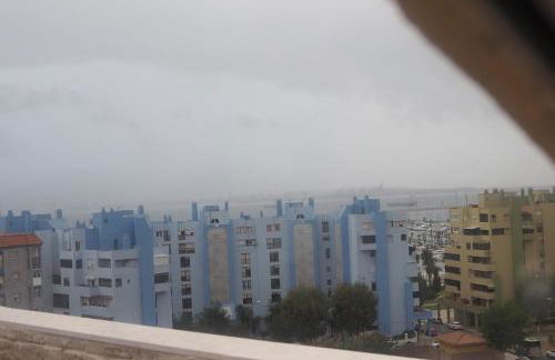 Tiny apartment on the roof touching Gibraltar - Foto 21