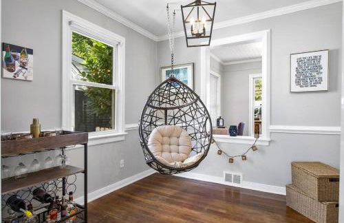 Private, Tranquil Living in Historic RVA Awaits! - Foto 2