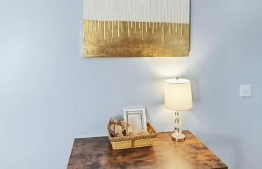 Charming Townhouse Near Lake - Foto 15