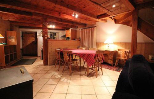 Atmospheric, original stone chalet in Meribel - Photo 13