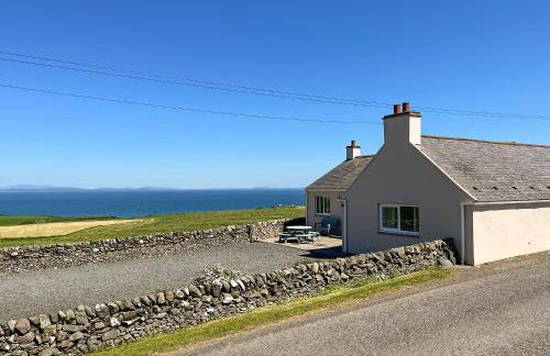 Auld Dairy Cottage - Photo 1