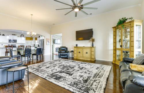 Community Pool! Family-Friendly Savannah Retreat - Foto 6