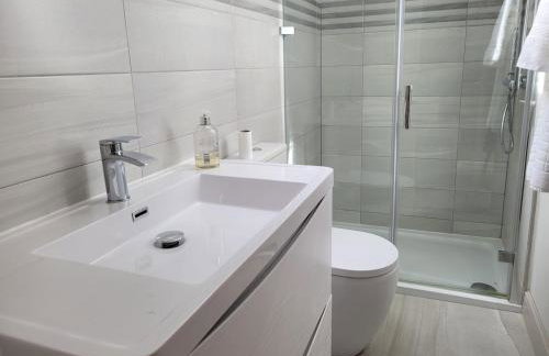 Bay Tree Cottage Accommodation - Photo 70