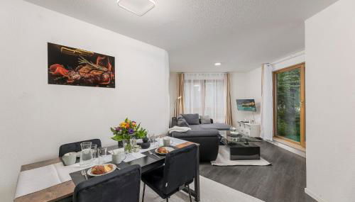Rob's Flat - Moderne 3-Zimmer-Ferienwohnung mit Terrasse, 6 Schlafplätzen, 2 Min S-Bahn, Weil der Stadt bei Stuttgart - Foto 1