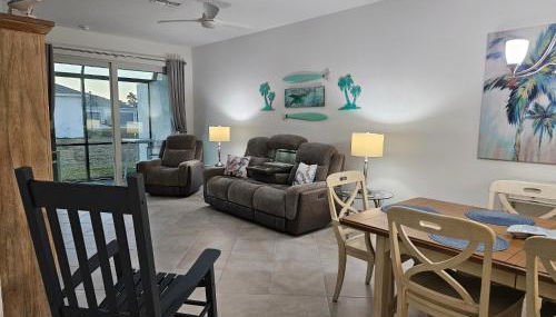 Pet friendly, Heated Pool, close to many beaches, monthly New Vacation Villa - Foto 5