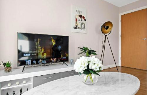 Spacious & Cosy, Netflix, Parking, Colindale Station - Foto 6