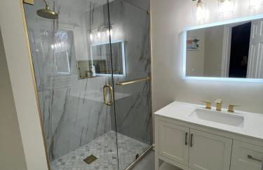 Luxe Central Suburban Retreat - Foto 9