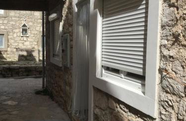 Prvinski Akvarel - Foto 6