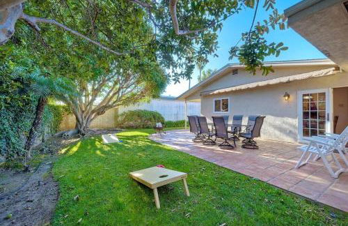 Great Group Retreat! Hacienda Decor, Spacious Floor Plan, Private Backyard - Foto 1