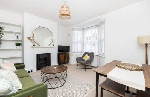 Pass the Keys Poets' Corner Stylish Apartment Station Location - Foto 6