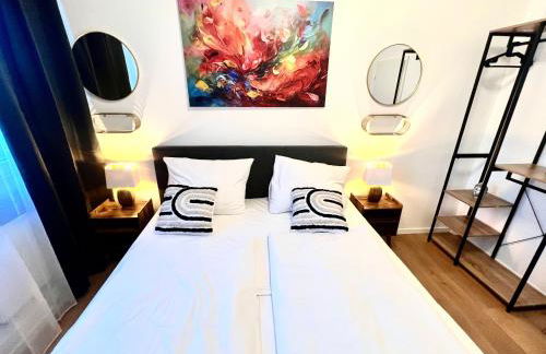 BIG New 7Rooms City Center APARTMENTS and Suites - Foto 43