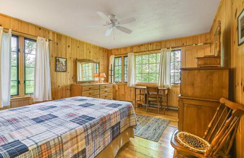 Lakefront Escape with Deck and Kayaks in Lovell! - Foto 15