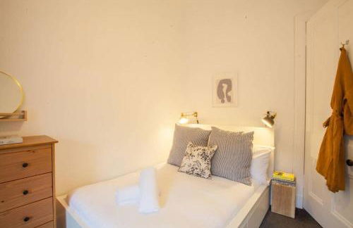 Stunning 2 bed property in heart of West End - Foto 10