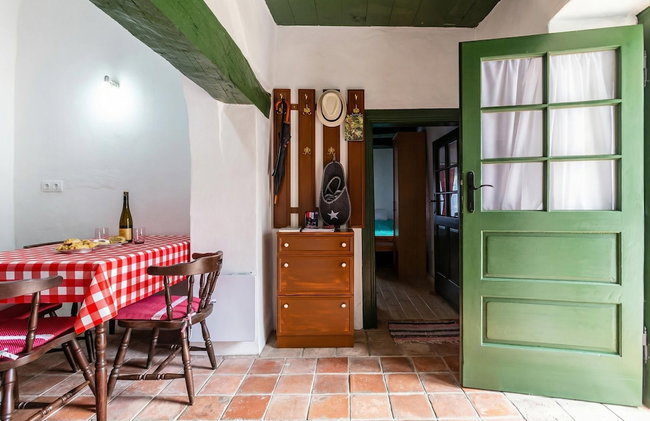 Klementina's Guest House - Photo 10