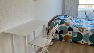 Joli studio cozy, balcon, Cité des Congrès, Gare Sud - Photo 3