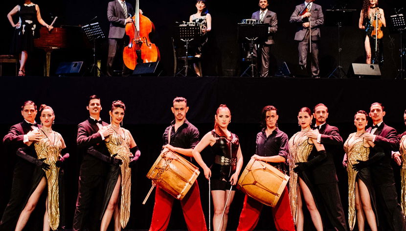 Espectáculo en el teatro Tango Porteño