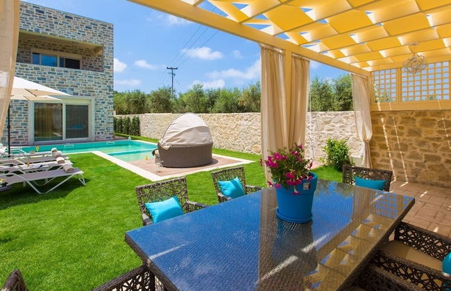 Blue Mare Villa in Rethimno Crete - Photo 29