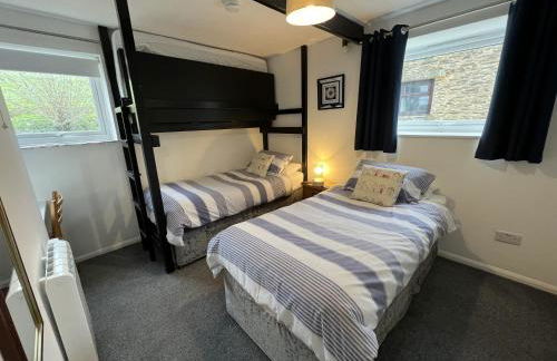 Malt-Barn Conversion, with access to Pool & Hot Tub-at Fox Valley Cottages - Foto 8