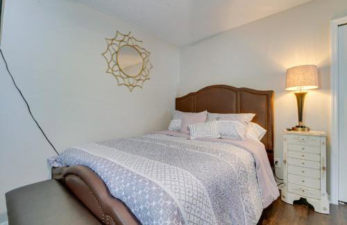 Family Getaway with Games and Pool in Spring Hill - Foto 26