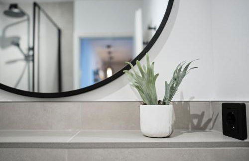 Park Avenue - Design Apartment Friesenstraße - 4 Pers - WLAN - Netflix - 65 Zoll TV - Foto 10