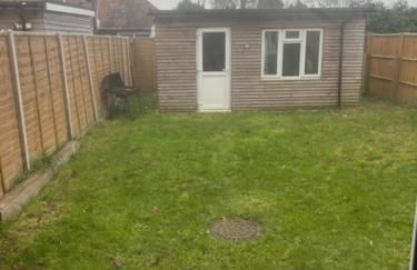 Peaceful Haven Near Netley - Photo 2