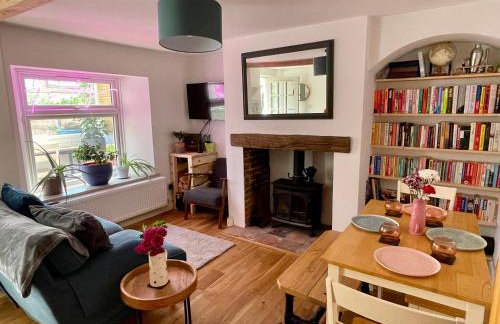 Quiet & Cosy 2-Bedroom Cottage in Coltishall - Foto 1