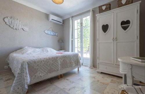 Luxury Villa with Jacuzzi in Les Issambres - Foto 74