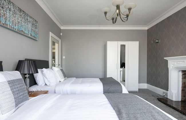 Rest & Recharge - Koi House - Photo 4