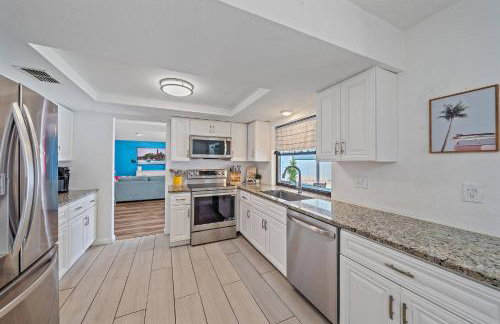 Poolside Paradise: Game room, Pickle ball & Pool - Foto 43