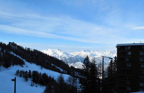 Charmant appartement au cœur de La Plagne avec cuisine équipée et accès rapide aux pistes - FR-1-351-94 - Foto 2
