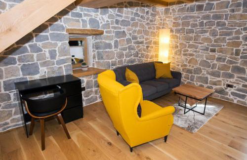 Stone house Oršulica - Photo 80