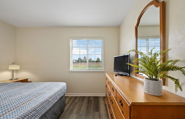 Affordable Suites Charlottesville - Photo 4