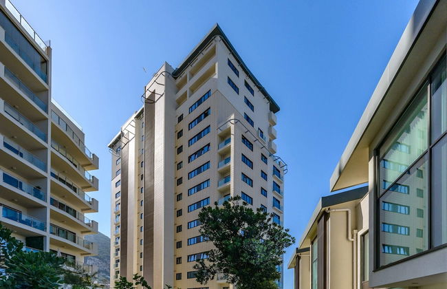 Luxury Modern Apartment With Exceptional Views! Hosted by Sweetstay - Photo 51