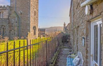 2 Bed in Askrigg oc-ds1019 - Photo 4