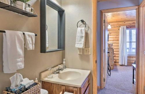 Cabin Retreat on Table Rock Lake with Fire Pit! - Foto 13