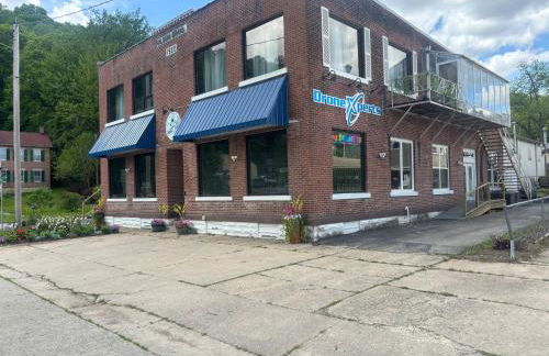 1st Fl 2BR Downtown + 2 Pkg - Foto 30