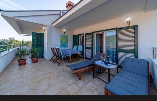 Koko's home - Photo 27