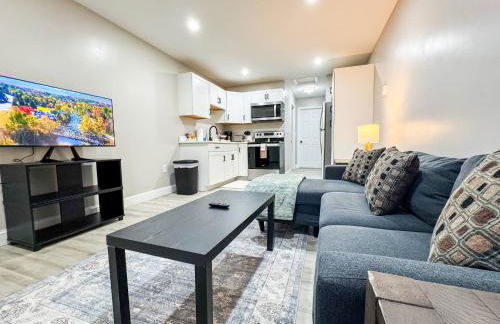 Maple M- NEW-Mins to DHMC/ Hanover/Lebanon NH - Foto 1