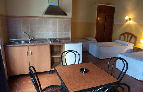 Aparthotel Las Palomas - Photo 2