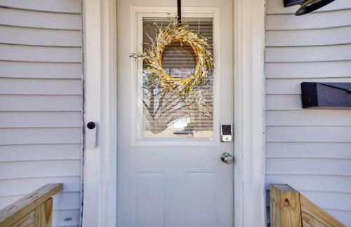 Walk to Kinnickinnic Ave! Newly Updated Abode - Foto 25