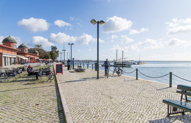 Charming Townhouse With Aircon Only 500m From the Marina and the Typical Market - Foto 27