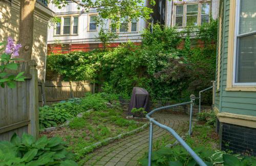 Quiet Downtown 2BR Oasis - The Nomad - Foto 18